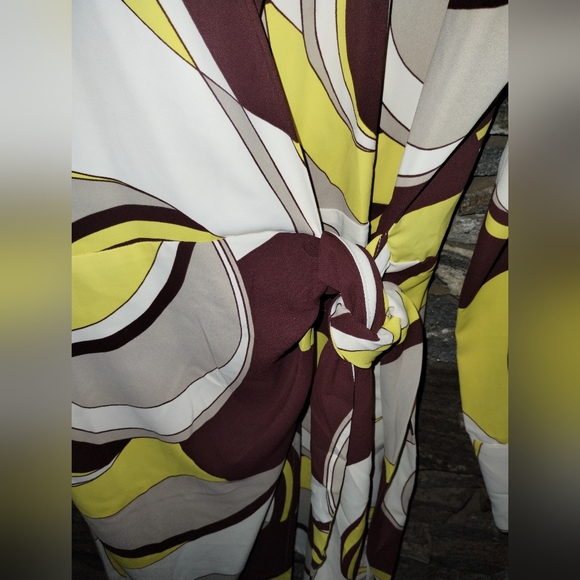 House of Harlow 1960 silky soft wrap dress,like new size M - Picture 8 of 11